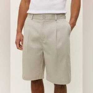 NWT Doc & Amelia traditional fit shorts Size 42 Men’s Khaki Shorts